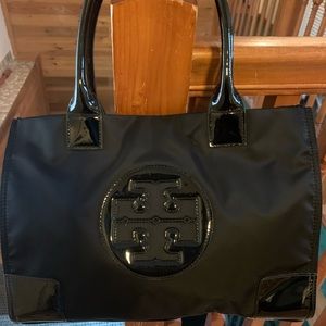 Tory Burch New with Tory Burch Logo